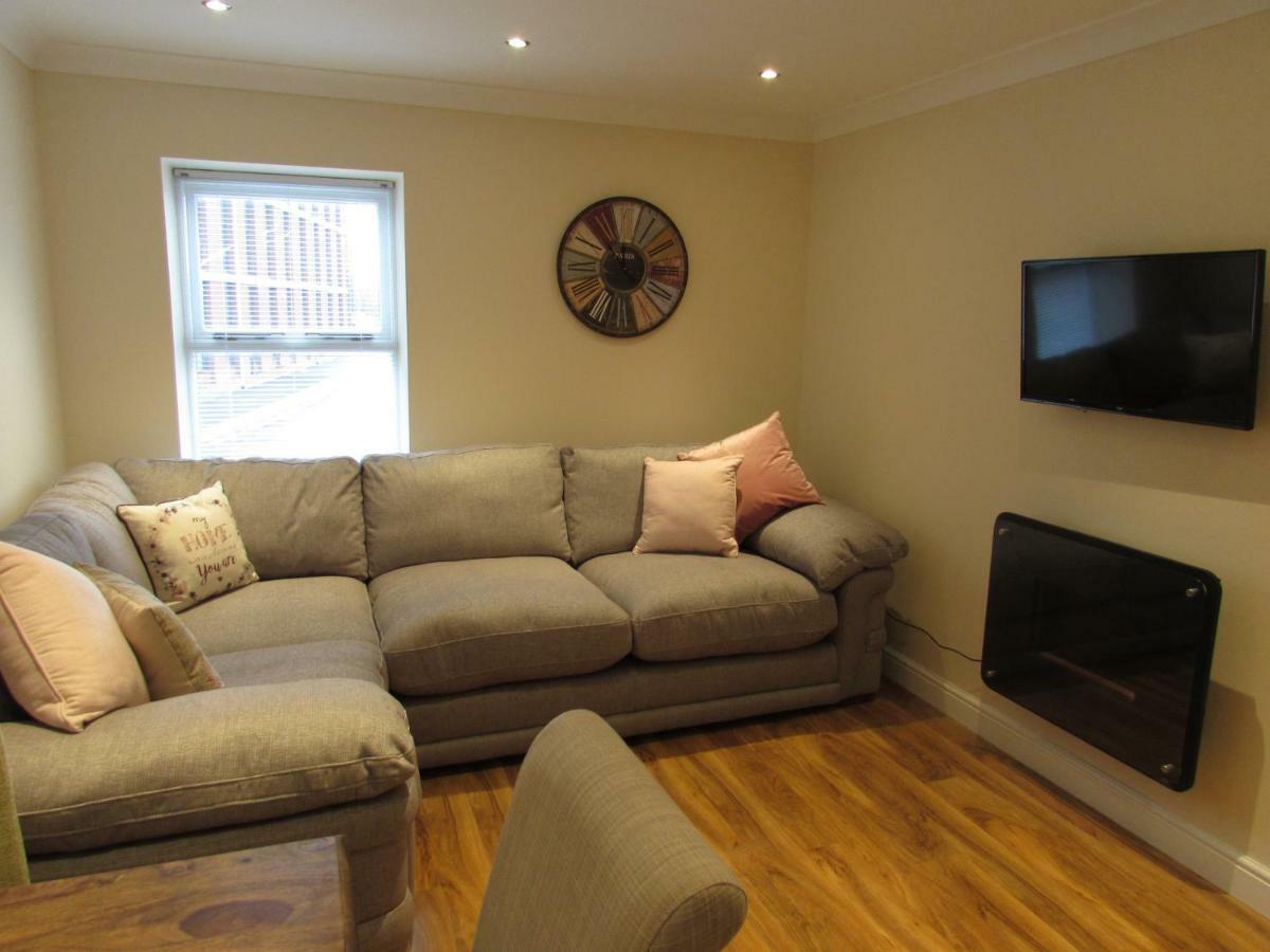 Apartment 2 Darlington  Bagian luar foto